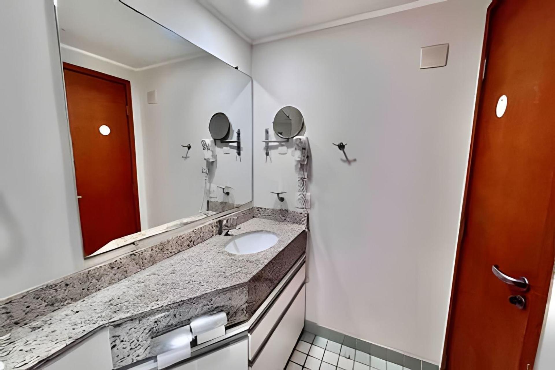 Apartamento Travel - Enb | Otimo Flat Na Borges Lagoa, Ac, Wi-fi - 3pax